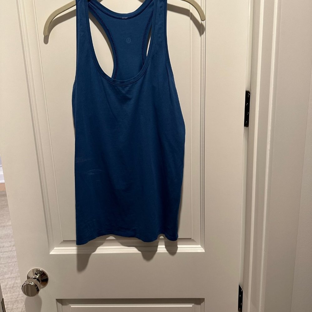 Lululemon tank -size 6